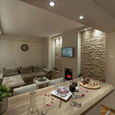 Gold Apartman 브르사츠 외부 사진