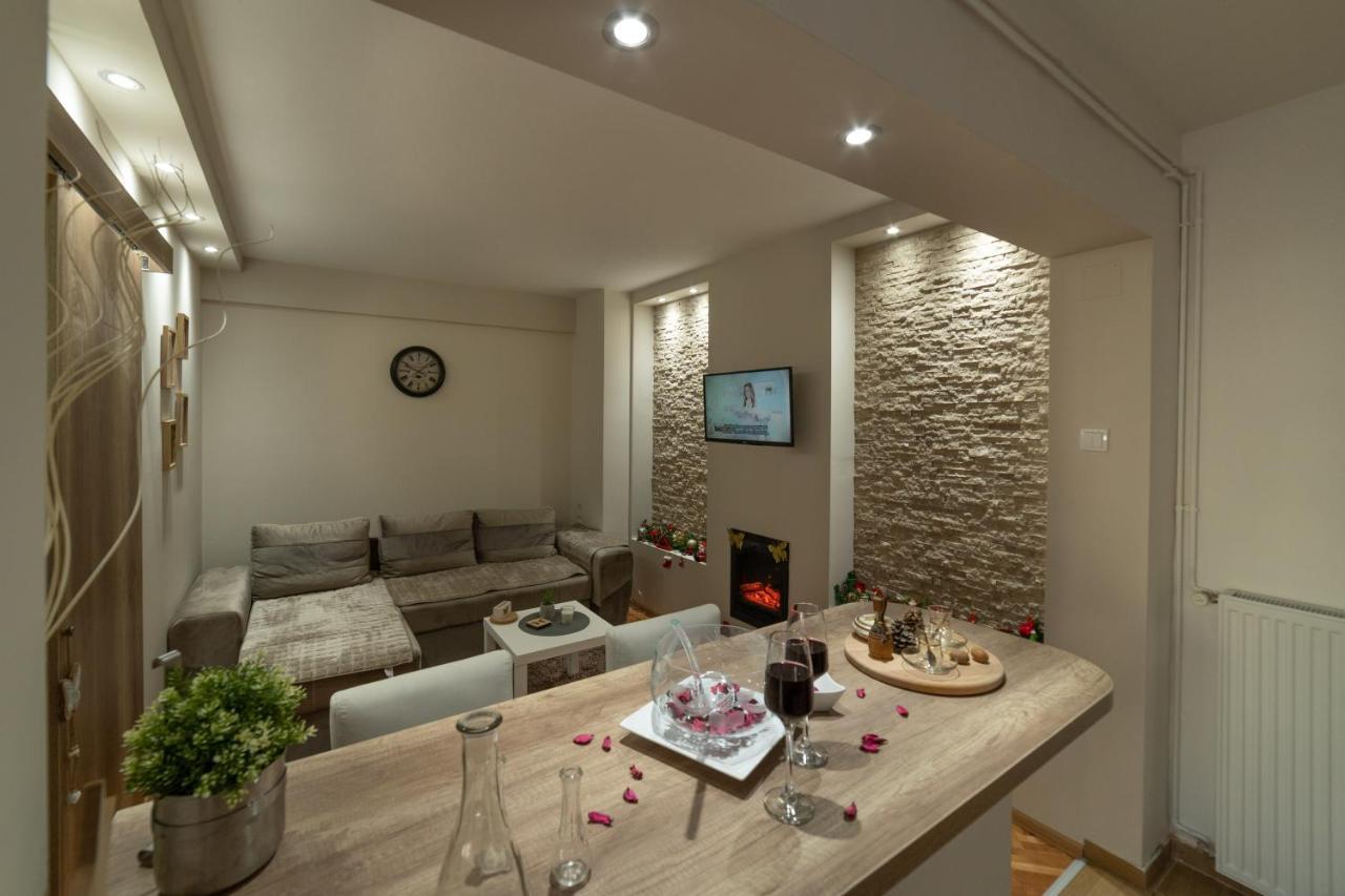 Gold Apartman 브르사츠 외부 사진